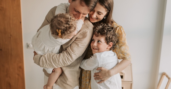 How Childhood Shapes Our Adult Relationships 